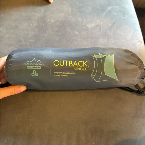 Mombasa Outdoor Outback Single Mosquito Net - Picture 1 of 3